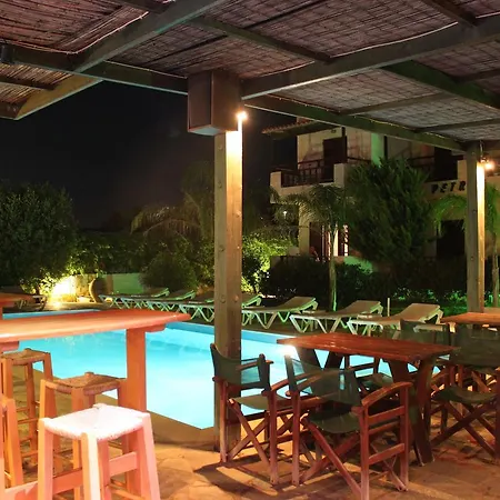 Petros Village 3* 헐소니소스