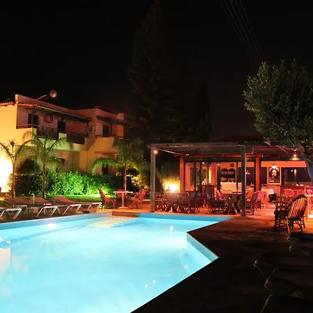 Appart hôtel Petros Village