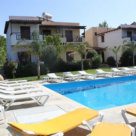 Petros Village Aparthotel 3*